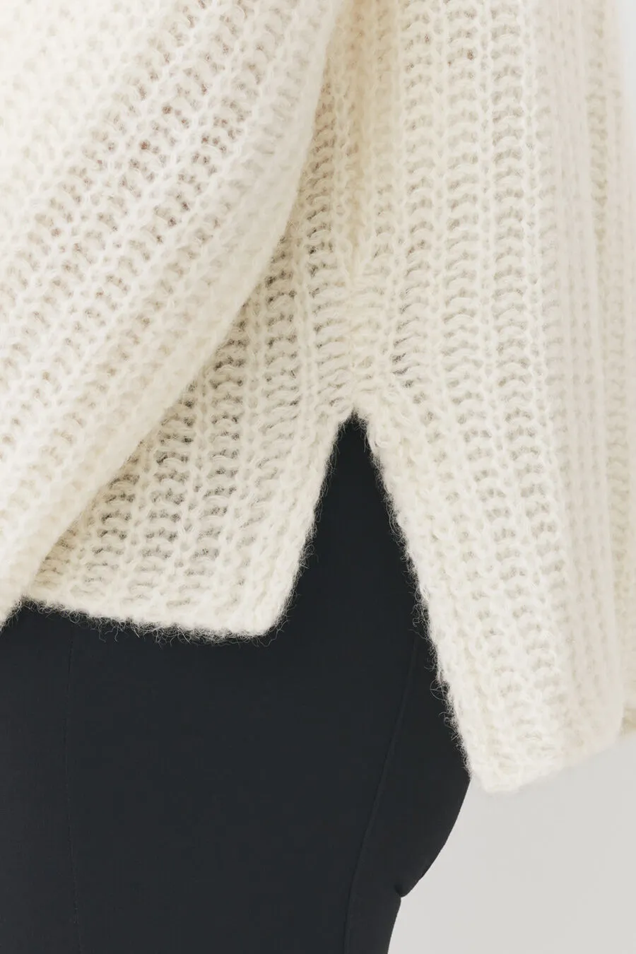 Alpaca Wool Cropped Cardigan