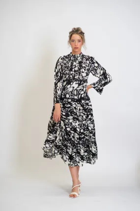 Black Orchid Tiered Skirt Midi Dress