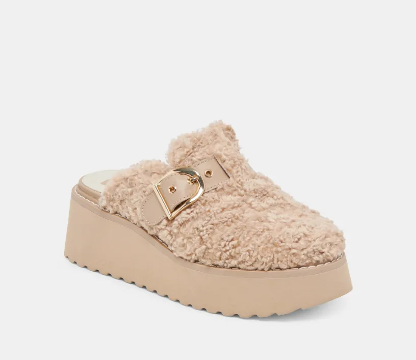 Dolce Vita Lelani Plush Flats