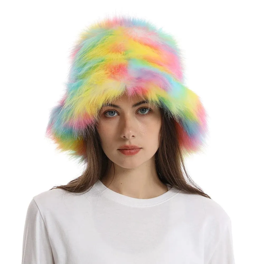 FLUFFY Bucket Hat
