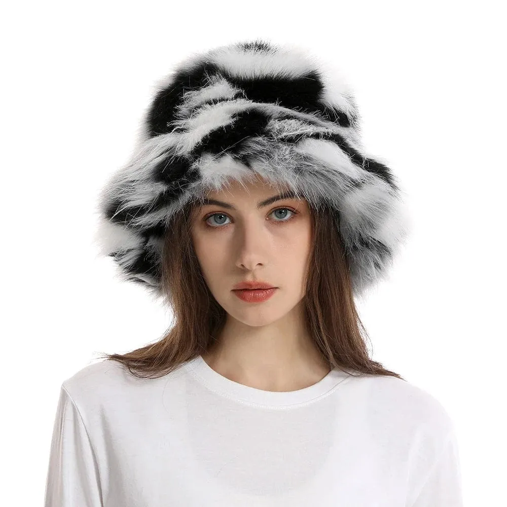 FLUFFY Bucket Hat
