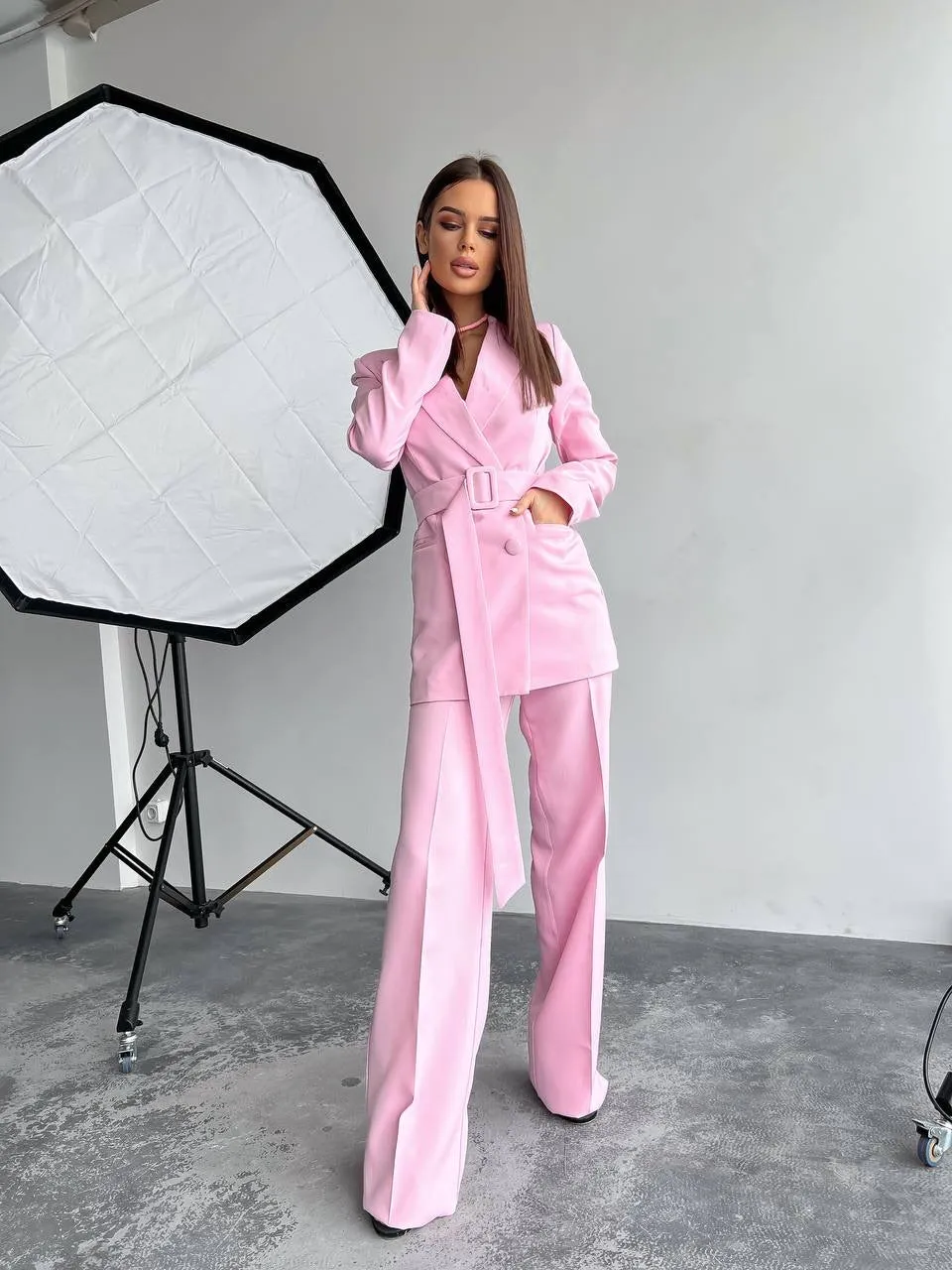 Light pink suit "Long leg belted"