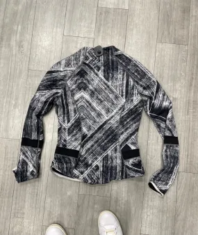 Lulu Lemon Athletic Jacket Size Small 7643