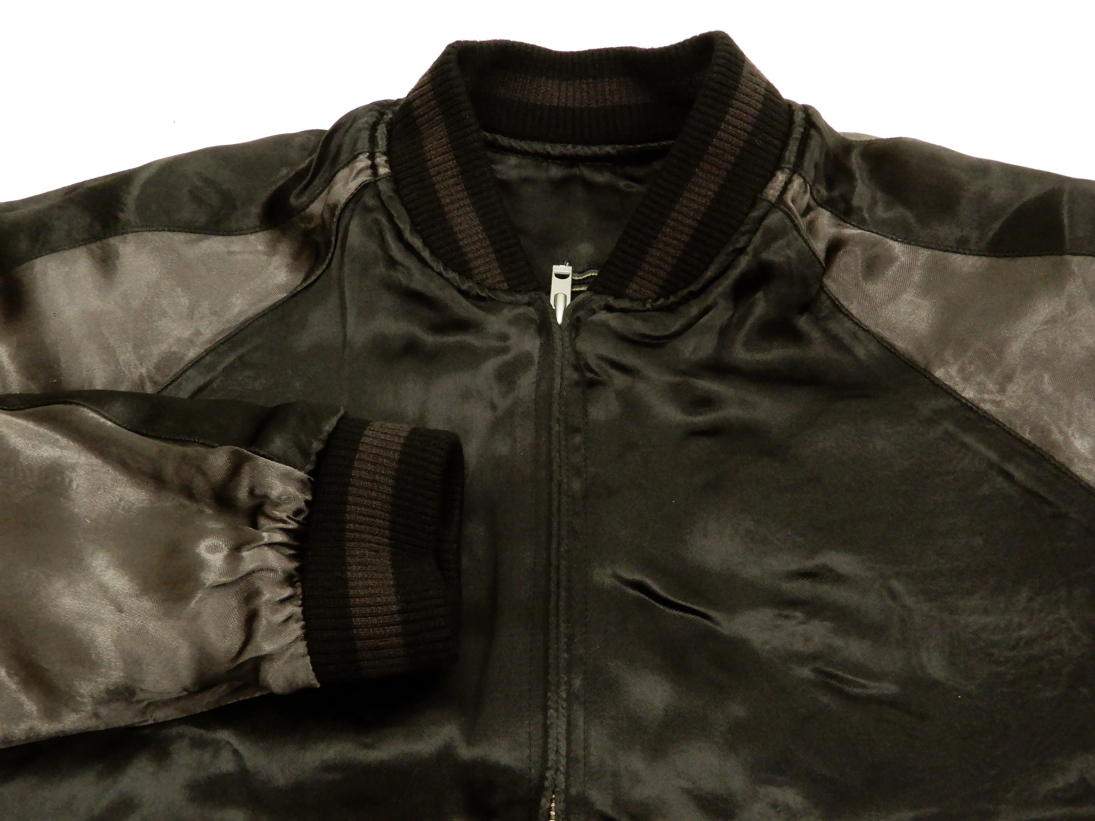 Satori Script Men's Japanese Souvenir Jacket Koi Fish Carp Sukajan GSJR-023 Black/Charcoal-Gray